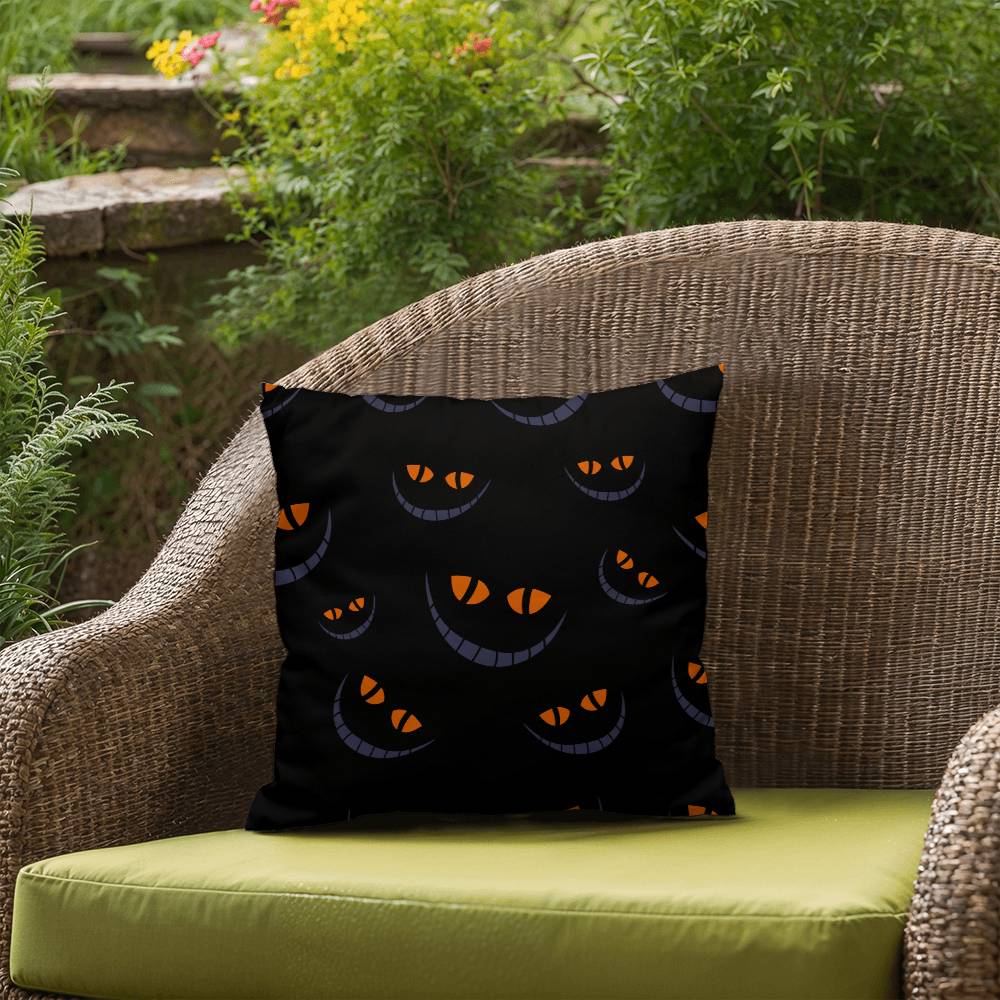 Halloween Pumpkin Smile in Dark Pillow