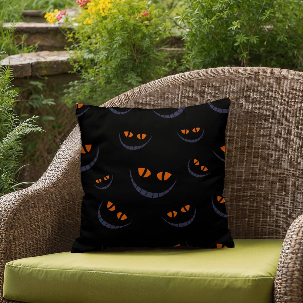 Halloween Pumpkin Smile in Dark Pillow