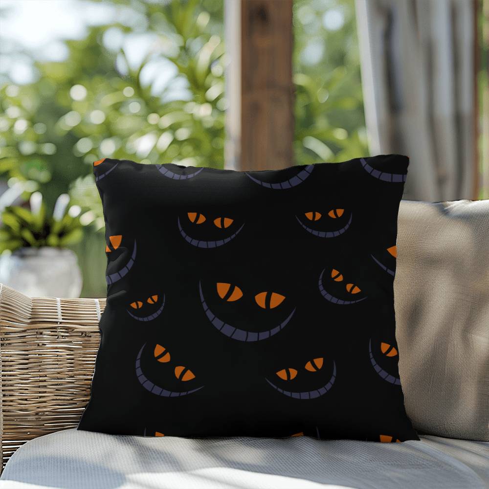 Halloween Pumpkin Smile in Dark Pillow